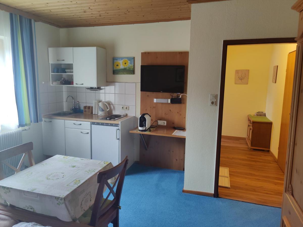 באד אאוסי Apartment Familie Haupt מראה חיצוני תמונה
